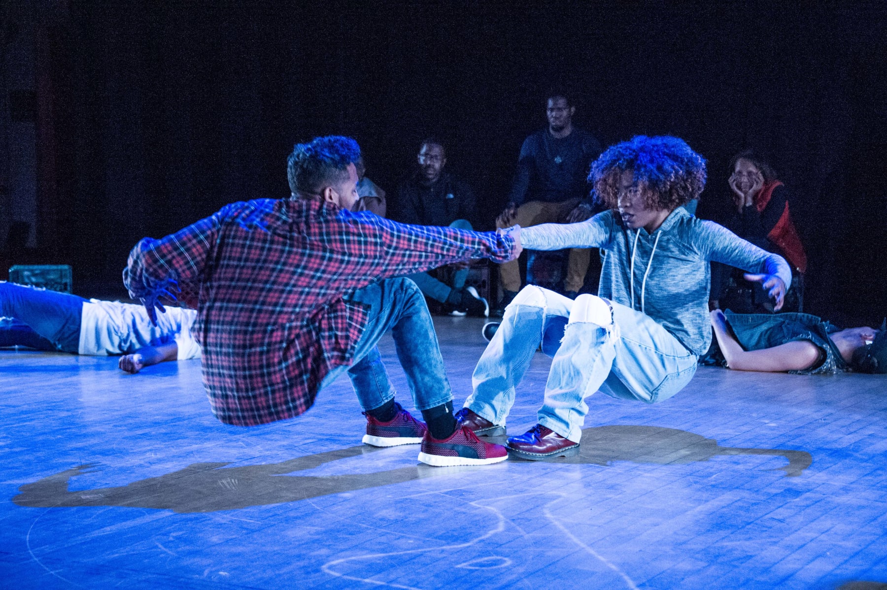 Full Circle: Bridging the Gap, photo 2